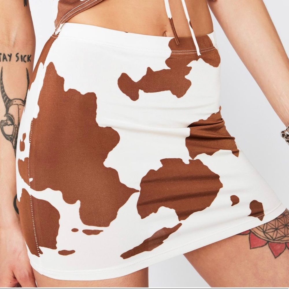 Brown cow print skirt🤎
